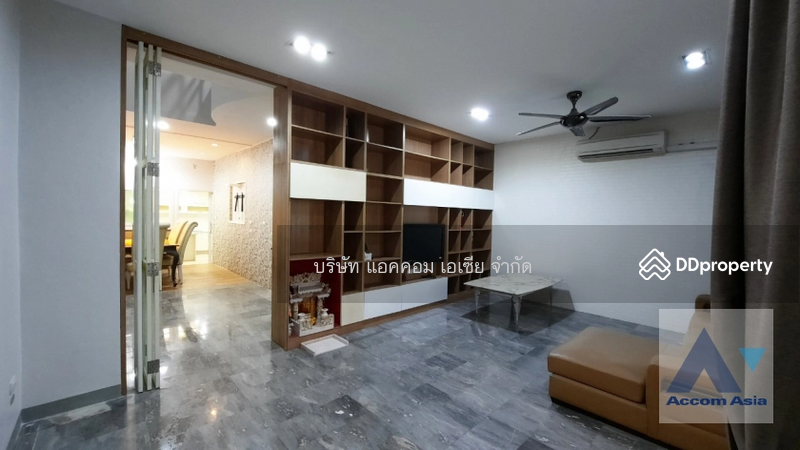 ให้เช่า - 5 Bedrooms House for Sale and Rent in Pattanakarn, Bangkok near ARL Hua Mak at Baan Varatorn Ville, กรุงเทพ