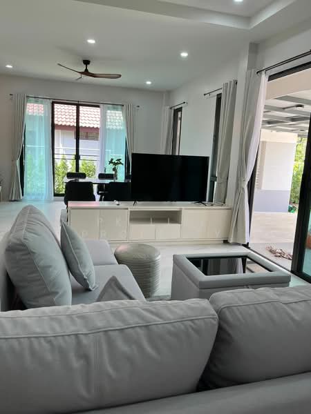 2R0942 This house for rent 3 bedroom 3 bathroom 70,000/month at cherngtalay have fully furnished, Phuket, Choeng Thale, Thalang, Phuket, 3 Bedrooms, 200 sqm, Single Detached House For Rent, by PK LIFE Property, 60174491 - DDproperty.com