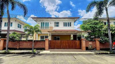 ขาย - Casa Ville Watcharapon-Sukhapibarn 5 : คาซ่า วิลล์ วัชรพล-สุขาภิบาล 5, กรุงเทพ