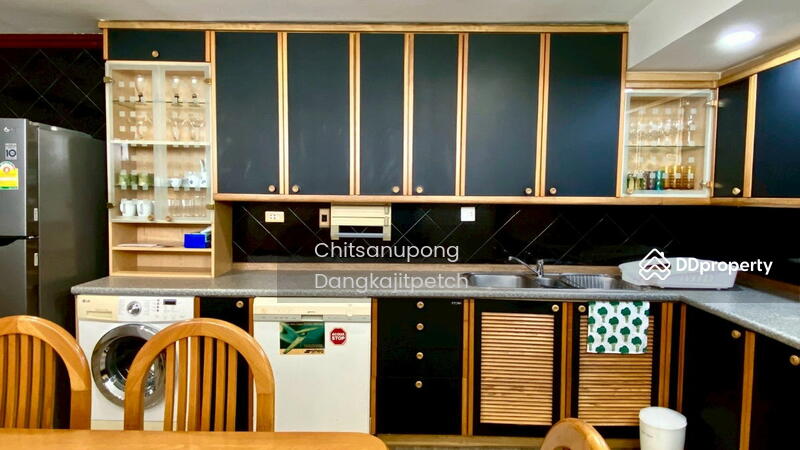 For Rent - Tara Ruen Ake, Bangkok