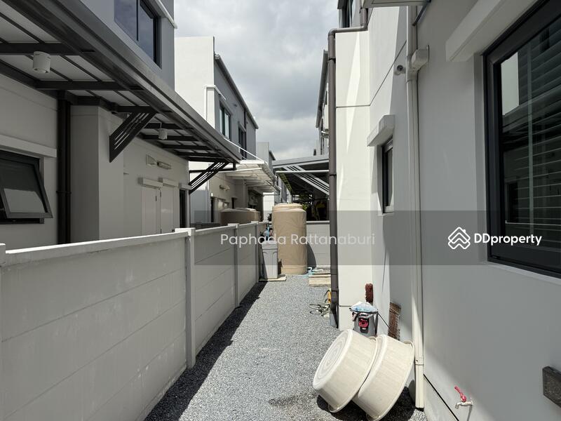 ให้เช่า - Centro Bangna : เซนโทร บางนา, สมุทรปราการ