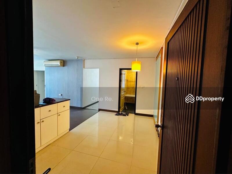 ขาย - Pipat Place : พิพัฒน์ เพลส คอนโดมิเนียม, กรุงเทพ