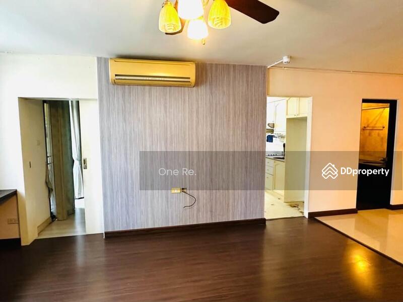 ขาย - Pipat Place : พิพัฒน์ เพลส คอนโดมิเนียม, กรุงเทพ