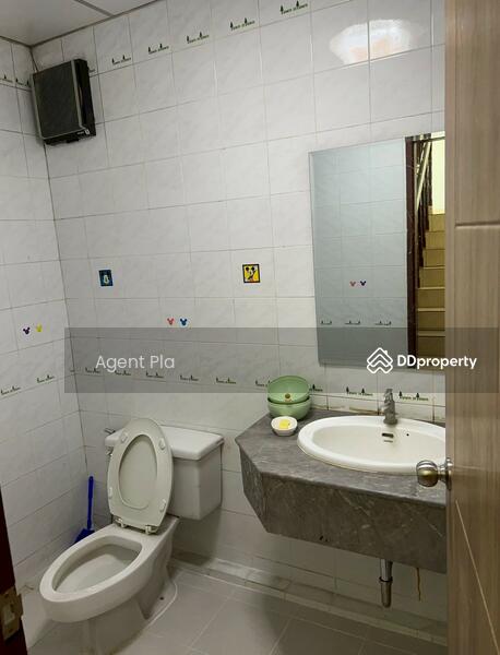 ให้เช่า - Home Office for Rent in Town in Town Village (SPSAD3359), กรุงเทพ