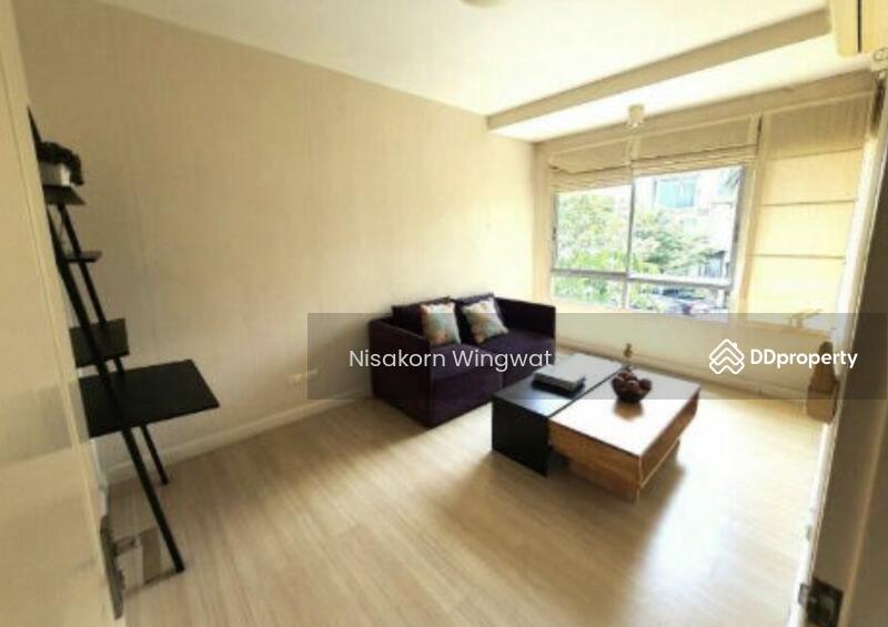 For Rent - 3-Bedroom Townhouse, Bangkok