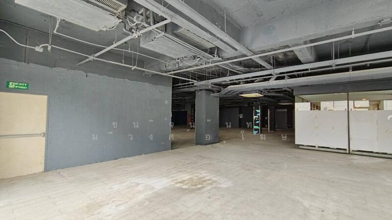 For Rent - Phrom Phong Space on 2nd Floor for Mixed Use, Lifestyle and Edutainment Business 700 sqm., Bangkok