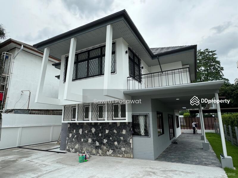 ให้เช่า - บ้านเดี่ยว ซอยร่วมฤดี, กรุงเทพ
