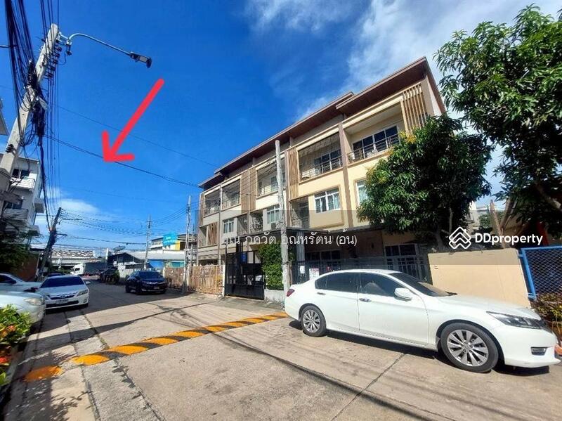 ขาย - ทาวน์โฮม 3 ชั้น 56 ตร.ว. ทาวน์โฮม ซอยเทพารักษ์114/2 ถนนเทพารักษ์ ถนนกาญจนาภิเษก, สมุทรปราการ