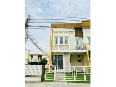 ขาย - Golden Town 2 Onnut-Ladkrabang : โกลเด้น ทาวน์ 2 อ่อนนุช-ลาดกระบัง, กรุงเทพ