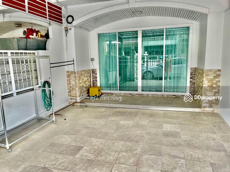 ให้เช่า - Townhouse Evergreen Village : ทาวน์เฮ้าส์ หมู่บ้าน เอเวอร์กรีน, กรุงเทพ