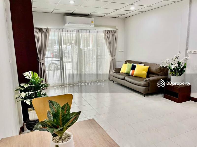 ให้เช่า - Townhouse Evergreen Village : ทาวน์เฮ้าส์ หมู่บ้าน เอเวอร์กรีน, กรุงเทพ