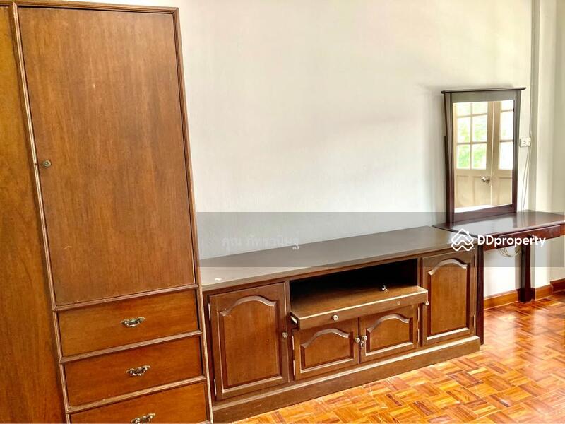 ให้เช่า - Townhouse Evergreen Village : ทาวน์เฮ้าส์ หมู่บ้าน เอเวอร์กรีน, กรุงเทพ