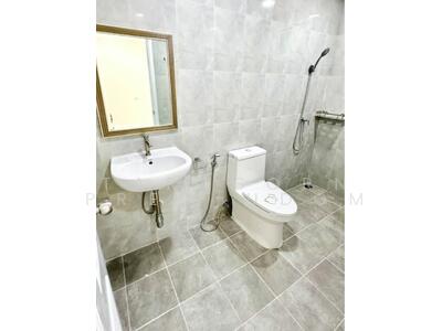 ขาย - เดอะ ปาร์ค แอท แฟชั่น : The Park at Fashion, กรุงเทพ