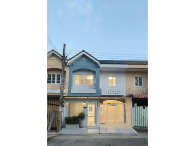 ขาย - Buathong Thani Park Ville 7 : โครงการ บัวทองธานี พาร์ควิลล์ 7, นนทบุรี