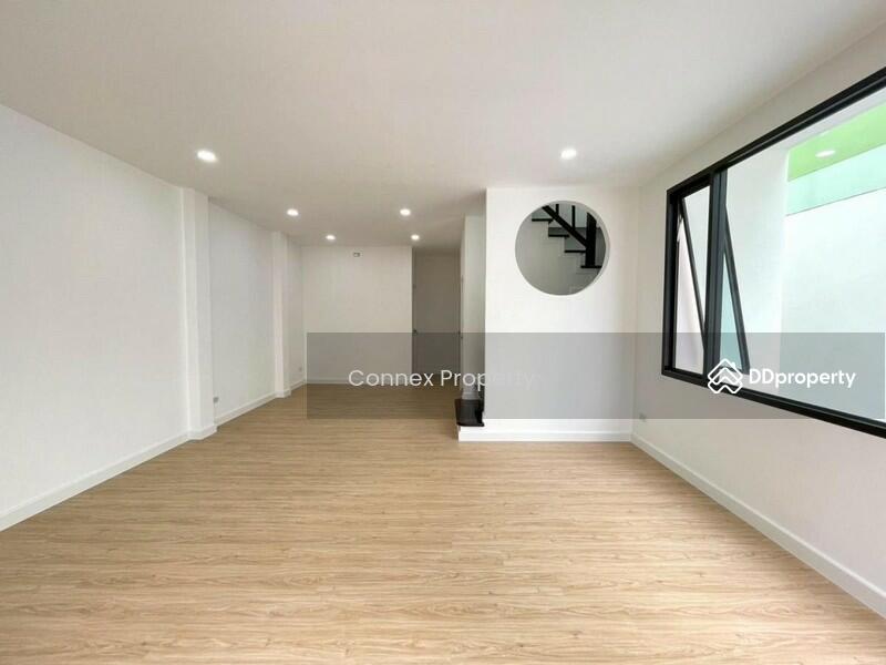 For Sale - Baan Phon Watcharapol, Bangkok
