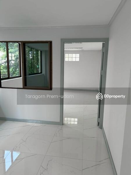 ให้เช่า - Sriwara Town in Town : ศรีวรา ทาวน์อินทาวน์, กรุงเทพ