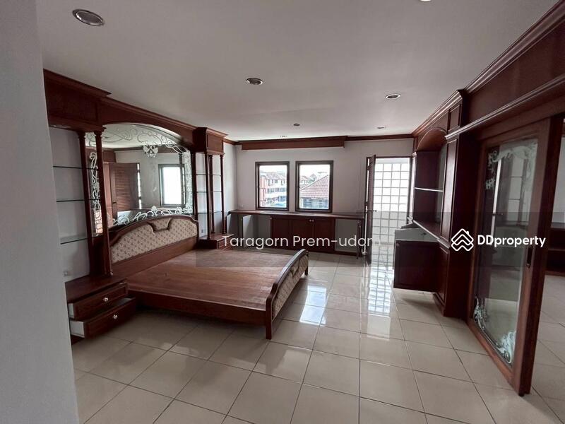 For Rent - Sriwara Town in Town, Bangkok