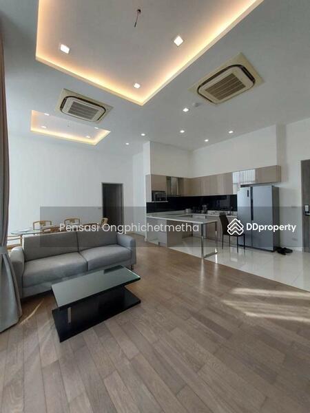 For Rent - Trapezo Sukhumvit 16, Bangkok