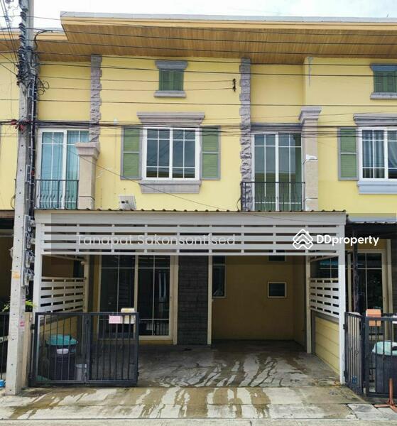 ขาย - Golden Town Onnut-Pattanakarn : ทาวน์โฮม โกลเด้น ทาวน์ อ่อนนุช-พัฒนาการ, กรุงเทพ