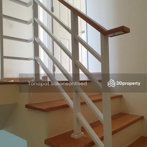 ขาย - Golden Town Onnut-Pattanakarn : ทาวน์โฮม โกลเด้น ทาวน์ อ่อนนุช-พัฒนาการ, กรุงเทพ