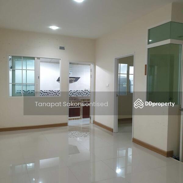 ขาย - Golden Town Onnut-Pattanakarn : ทาวน์โฮม โกลเด้น ทาวน์ อ่อนนุช-พัฒนาการ, กรุงเทพ