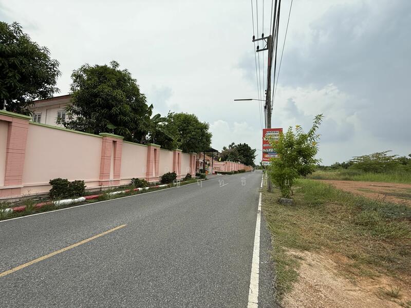 Land for Sale 16 Rai on Main Road, near Wat Luang Pho Sothon 72 mb, Chachoengsao, สิริโสธร, Sothon, Muang Chachoengsao, Chachoengsao, , 25,600 sqm, Land For Sale, by ยอดชาย สราญฤทธิชัย, 60176622 - DDproperty.com