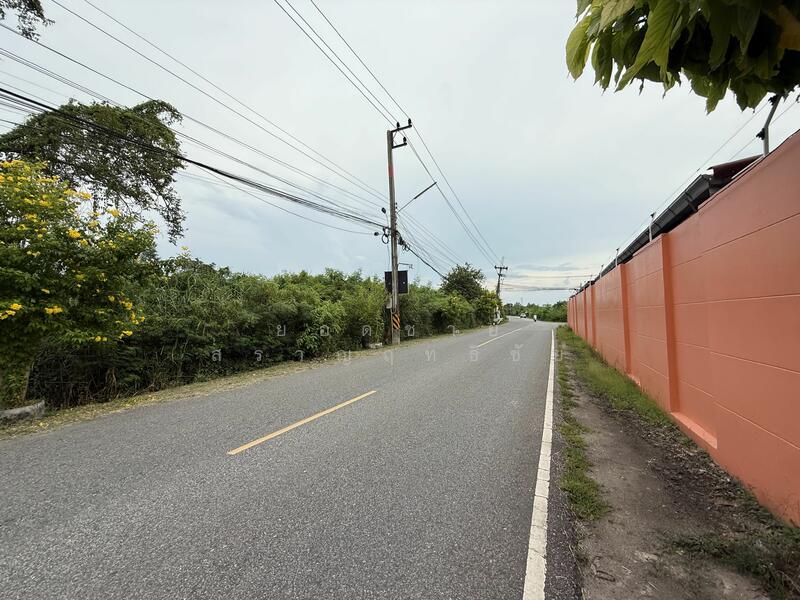 Land for Sale 16 Rai on Main Road, near Wat Luang Pho Sothon 72 mb, Chachoengsao, สิริโสธร, Sothon, Muang Chachoengsao, Chachoengsao, , 25,600 sqm, Land For Sale, by ยอดชาย สราญฤทธิชัย, 60176622 - DDproperty.com