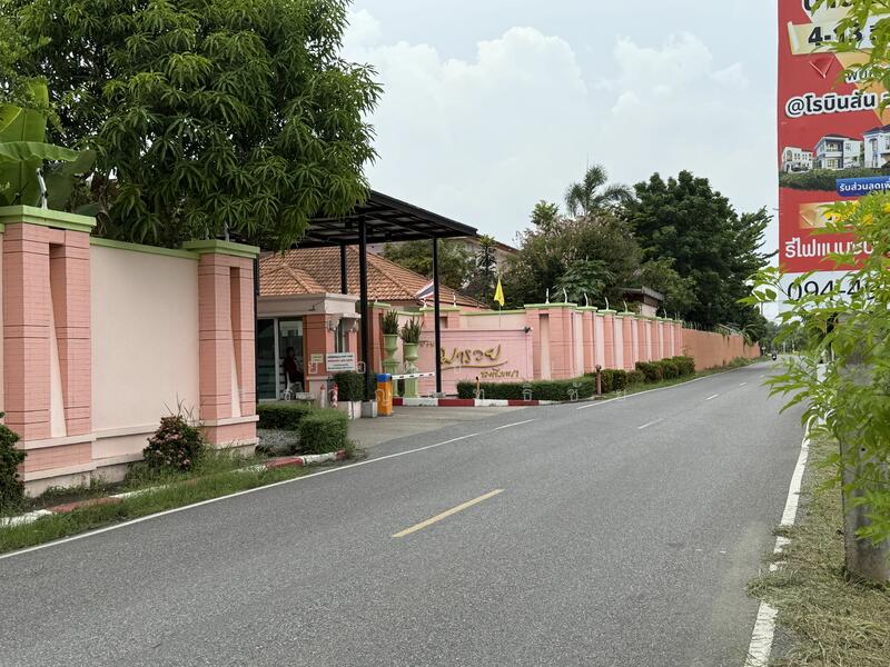 Land for Sale 16 Rai on Main Road, near Wat Luang Pho Sothon 72 mb, Chachoengsao, สิริโสธร, Sothon, Muang Chachoengsao, Chachoengsao, , 25,600 sqm, Land For Sale, by ยอดชาย สราญฤทธิชัย, 60176622 - DDproperty.com