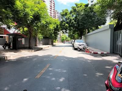 ขาย - สุขุมวิท 23, กรุงเทพ