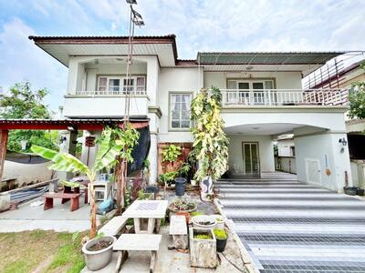 For Sale - For sale: Single-family house, Sarocha Garden View, 86 sq wah land, corner unit, parking for 6 cars., Pathum Thani