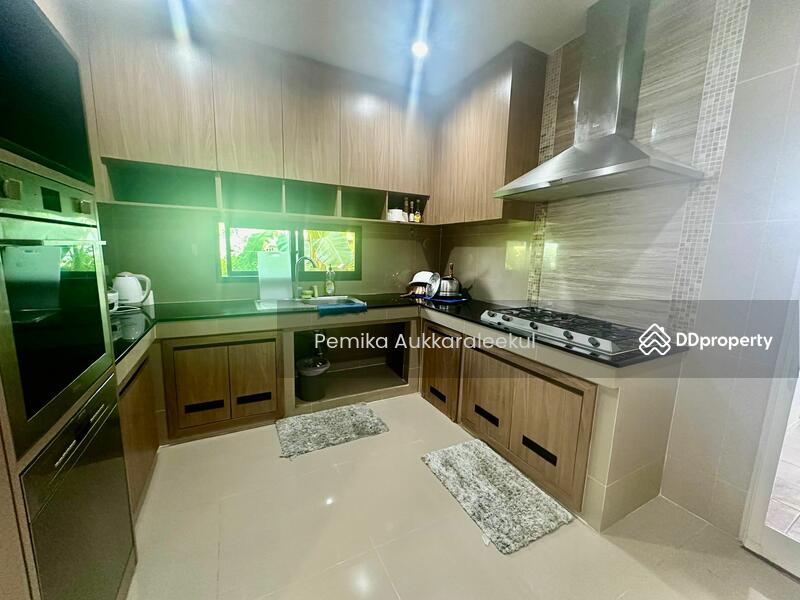 For Sale - Burasiri Pattanakarn, Bangkok