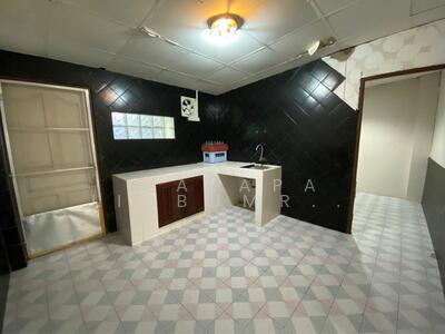 ขาย - ทาวน์เฮาท์ 6-ห้องนอน, กรุงเทพ