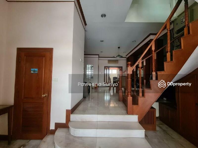 For Sale - 3-Bedroom Townhouse, Bangkok