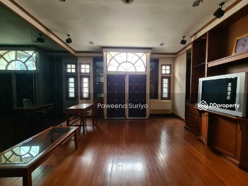 For Sale - 3-Bedroom Townhouse, Bangkok
