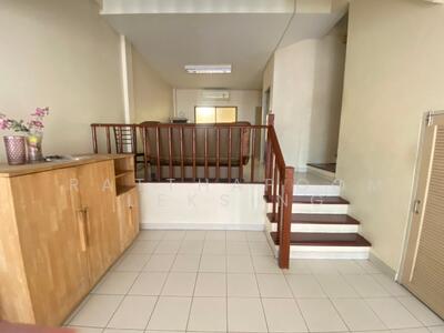 ขาย - ทาวน์เฮาท์ 3-ห้องนอน, กรุงเทพ