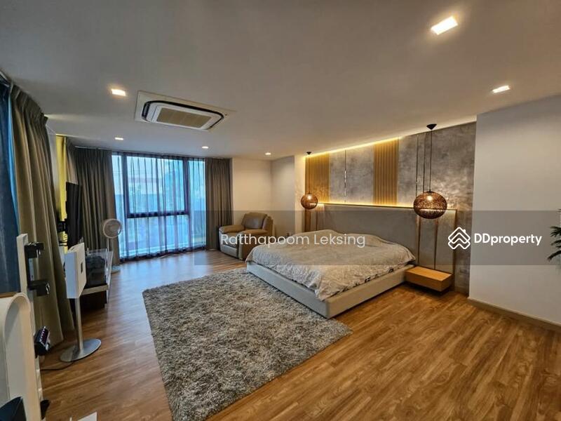 For Sale - Glam, Bangkok