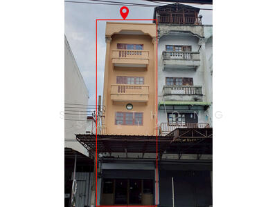 ขาย - ขายอาคารพาณิชย์ 4 ชั้นครึ่ง ซอยสีหบุรานุกิจ 11 เขตมีนบุรี รถไฟฟ้าสีชมพู สถานีตลาดมีนบุรี หน้าปากซอย, กรุงเทพ