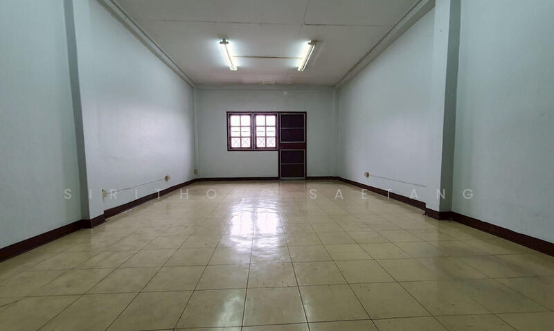 Commercial building 4.5 story in (Min Buri Market) Soi Sihaburanukit 11 (New renovate), Bangkok, สีหบุรานุกิจ 11, Min Buri, Bangkok, , 208 sqm, Shophouse For Sale, by Sirithong Saetang, 60177737 - DDproperty.com