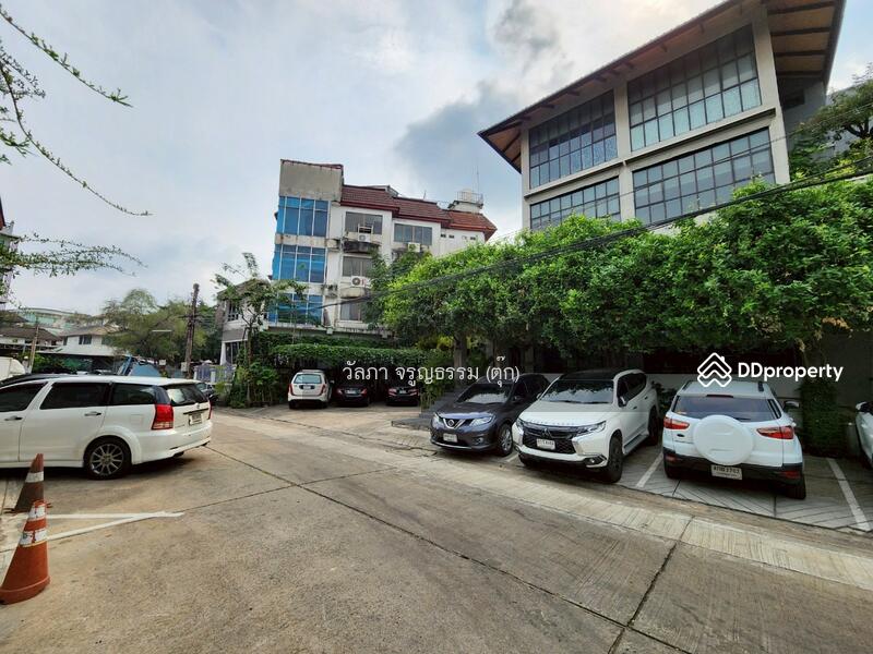 ขาย - ออฟฟิศ 4 ชั้น ทาวน์อินทาวน์ 5 แขวงพลับพลา เขตวังทองหลาง, กรุงเทพ