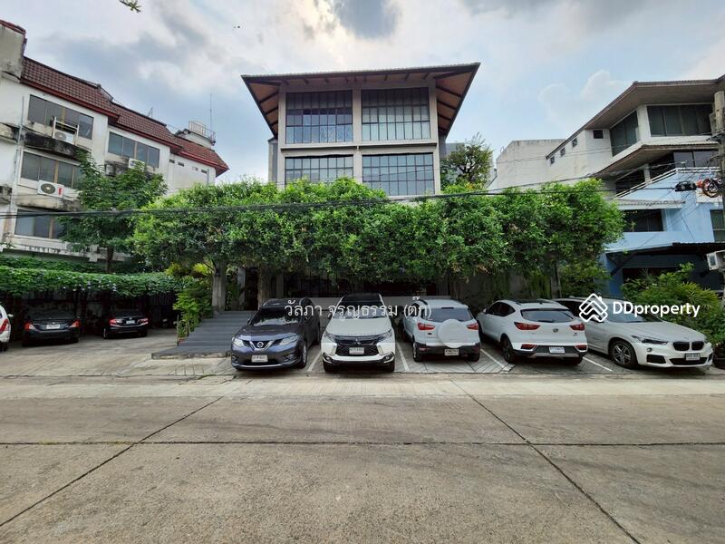 ขาย - ออฟฟิศ 4 ชั้น ทาวน์อินทาวน์ 5 แขวงพลับพลา เขตวังทองหลาง, กรุงเทพ