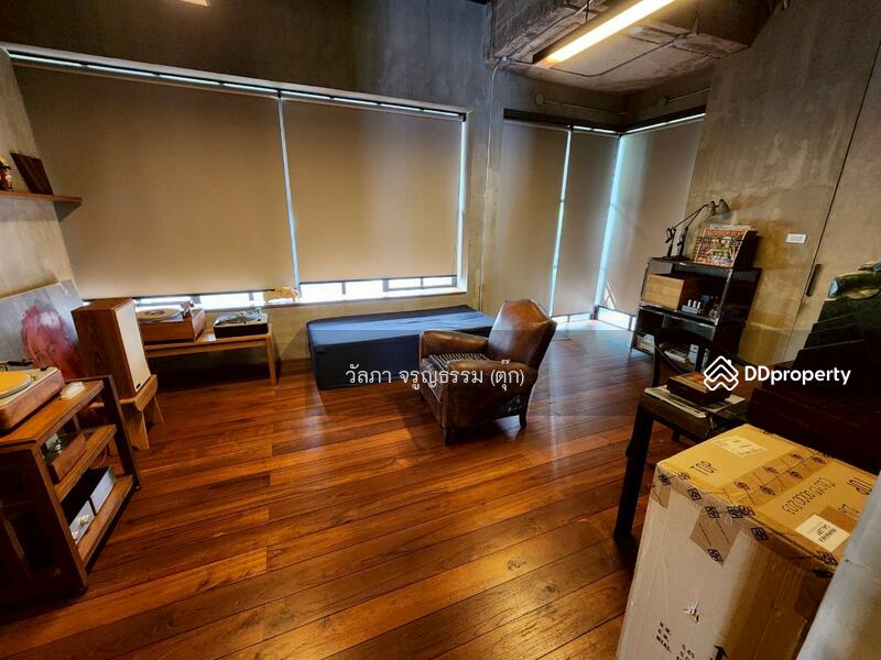 For Sale - For Sale – 4-Storey Office Building in Town in Town Soi 5, Prime Location, Over 1,600 sq.m., Bangkok