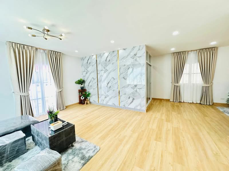 บ้านเดี่ยว หลังใหญ่ รีโนเวทใหม่ หมู่บ้าน ฮาร์โมนี่ วิลล์ ถนนสุขาภิบาล5 ซอย80 ออเงิน สายไหม ทำเลดี, กรุงเทพ, สุขาภิบาล5 ซอย80, ออเงิน, สายไหม, กรุงเทพ, 200 ตร.ม., บ้านเดี่ยว ขาย, โดย นภัสศรณ์ วงศ์สินไทยกร (นันท์), 60178239 - DDproperty.com