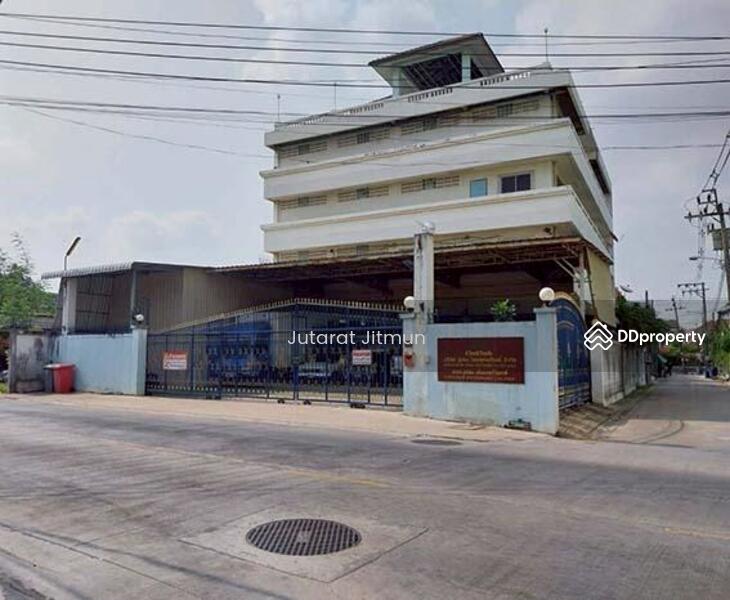 ขาย - อาคารบ้านและสำนักงานรวมทั้งคลังสินค้า ซอยรามอินทรา 5, กรุงเทพ
