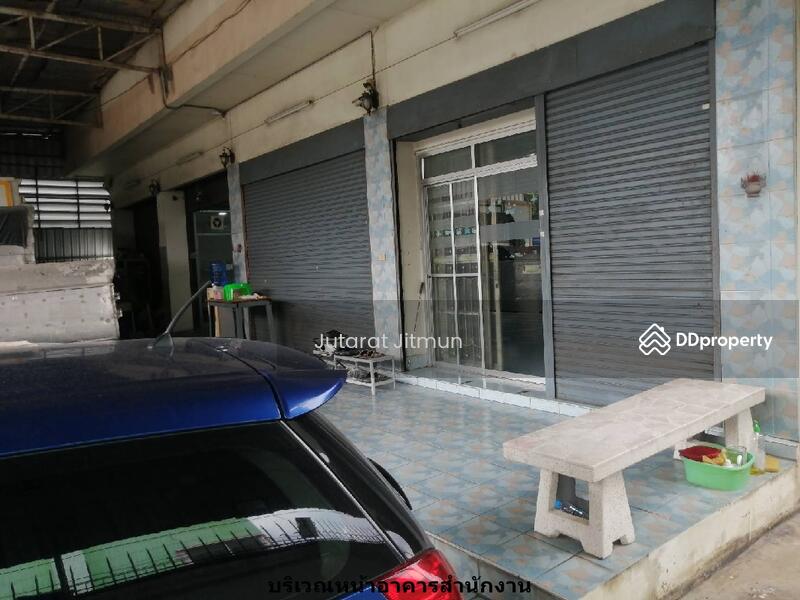 ขาย - อาคารบ้านและสำนักงานรวมทั้งคลังสินค้า ซอยรามอินทรา 5, กรุงเทพ
