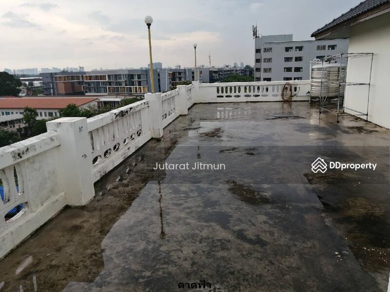 ขาย - อาคารบ้านและสำนักงานรวมทั้งคลังสินค้า ซอยรามอินทรา 5, กรุงเทพ