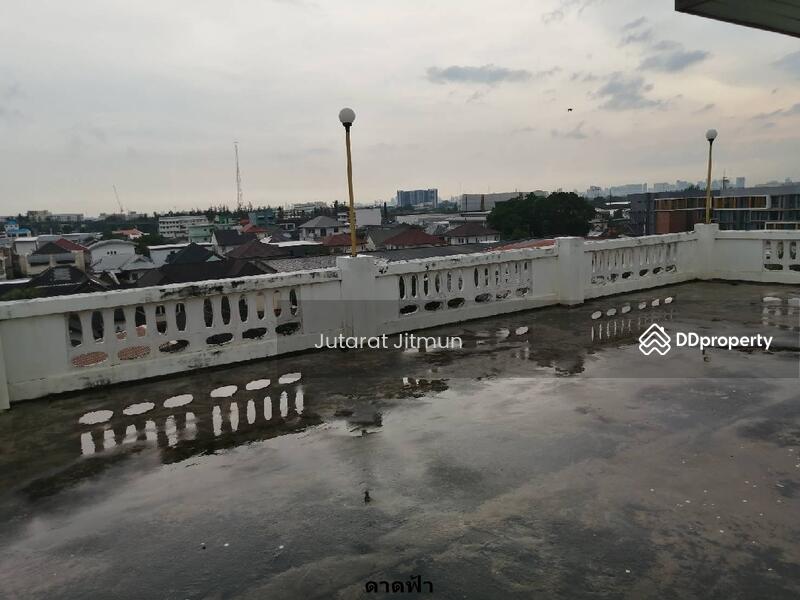 ขาย - อาคารบ้านและสำนักงานรวมทั้งคลังสินค้า ซอยรามอินทรา 5, กรุงเทพ