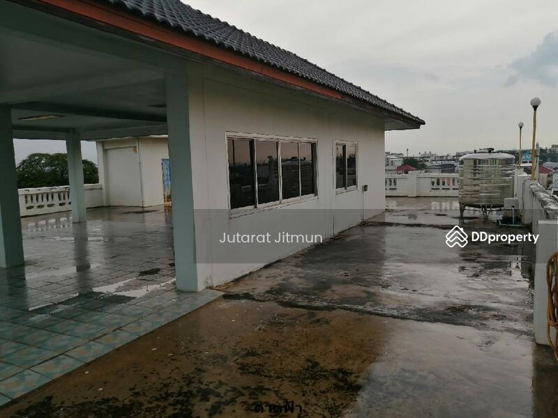 ขาย - อาคารบ้านและสำนักงานรวมทั้งคลังสินค้า ซอยรามอินทรา 5, กรุงเทพ