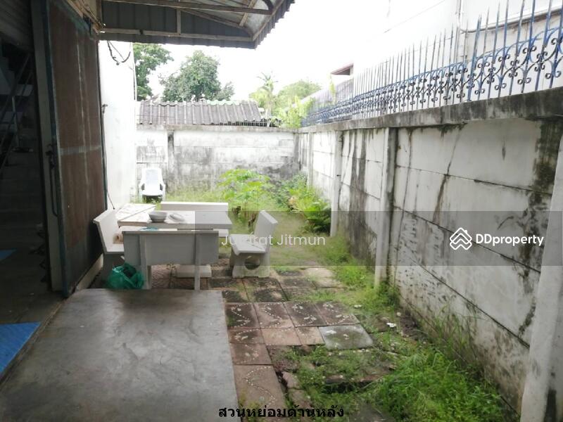 ขาย - อาคารบ้านและสำนักงานรวมทั้งคลังสินค้า ซอยรามอินทรา 5, กรุงเทพ