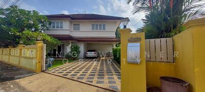 ขาย - Royal Park Ville Suwinthawong : โรยัล ปาร์ค วิลล์ สุวินทวงศ์, กรุงเทพ