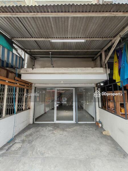 For Rent - ให้เช่าตึกแถว!!! ติวานนท์ 38 อาคารพาณิชย์ 3 ชั้นครึ่ง 1 คูหา 15 ตร.ว. ปากซอยทานสัมฤทธิ์, Nonthaburi